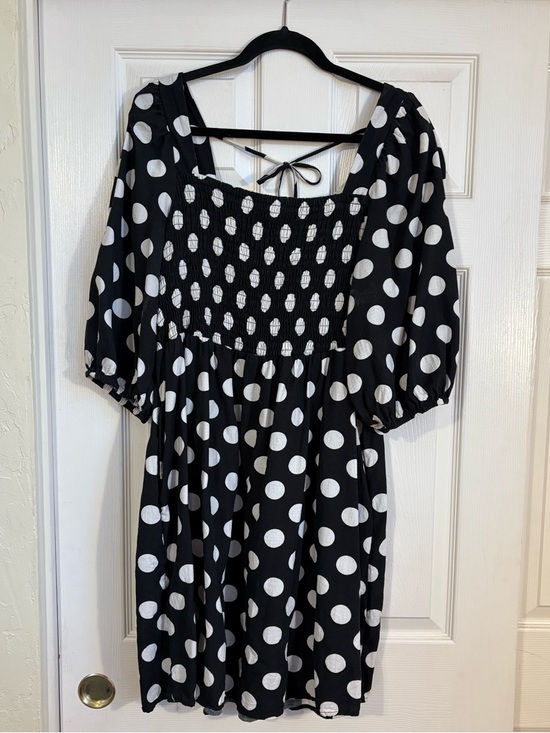 Ava & Viv Dresses & Skirts - Ava & Viv Plus Size Black & White Polkadot Mini Dress